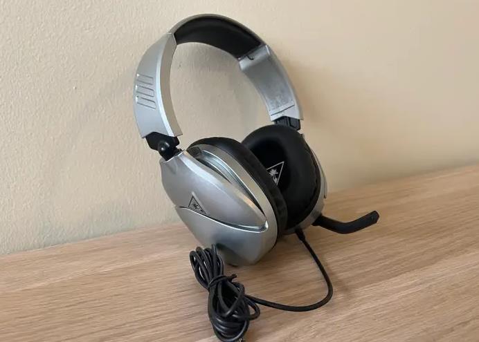 Headset Gaming Terbaik