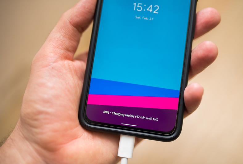 HP Tidak Bisa Hidup Tanpa Dicas