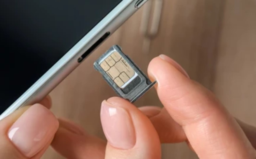 Cara Mengganti Kartu SIM atau Memindahkannya