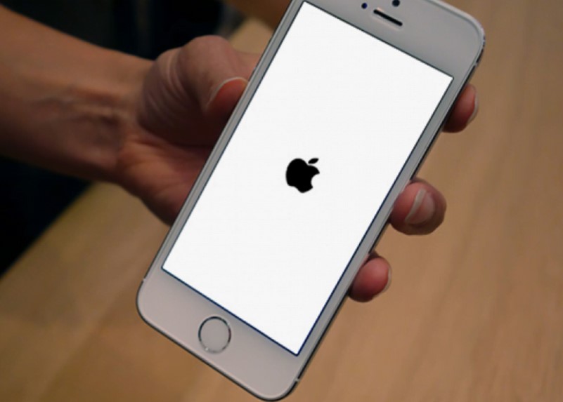 Cara memperbaiki iphone tidak bisa dicas