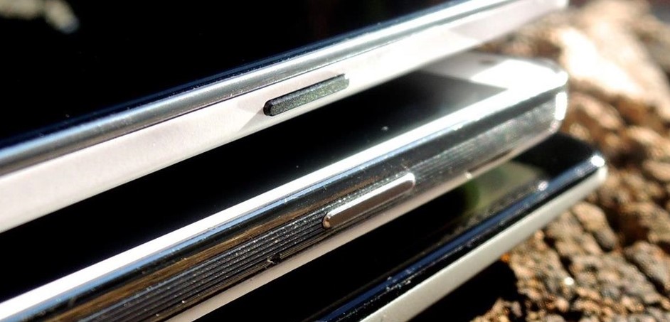 Cara Mengatasi Tombol Power HP yang Masuk Kedalam